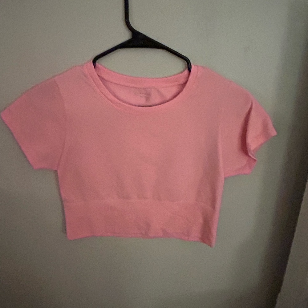 Arie cropped tee